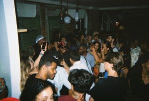 Apt 200